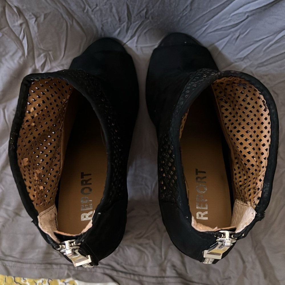 Black Report Booties Open Toe Size 9.5 Women’s - image 4